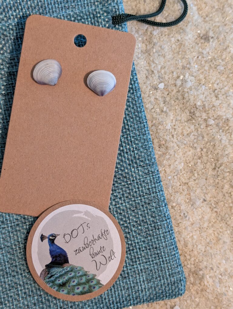 Handgefertigte Ohrringe von DOT's zauberhafte bunte Welt